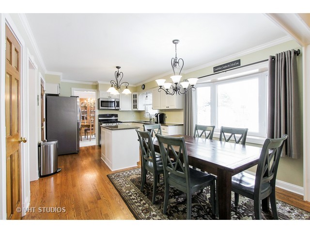 1245 W Dovington Dr, Hoffman Estates, IL 60169 photo 6