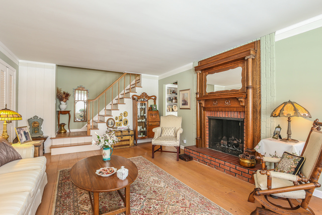 850 S Wright St, Naperville, IL 60540 photo 3