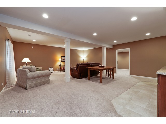 1237 Barkston Ln, Aurora, IL 60502 photo 14
