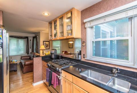 1623 Whitcomb Ave, Des Plaines, IL 60018 photo 4