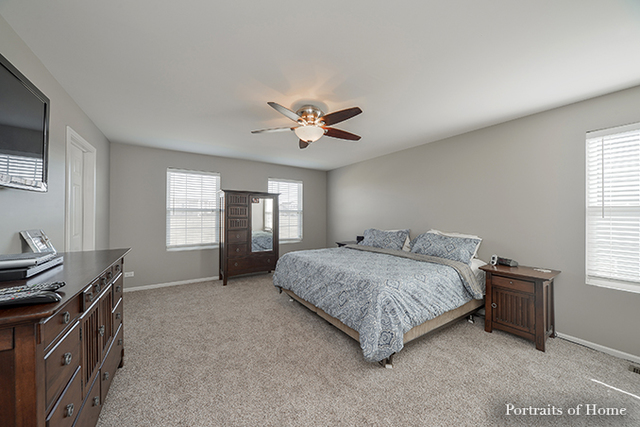 1605 Elysium Dr, Minooka, IL 60447 photo 12