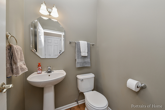 2995 Capri Ct, Aurora, IL 60503 photo 13