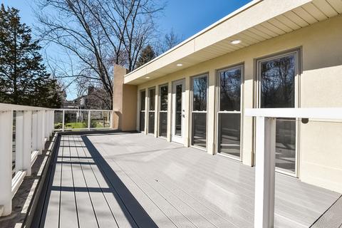 560 Ridgemoor Dr, Willowbrook, IL 60527 photo 24