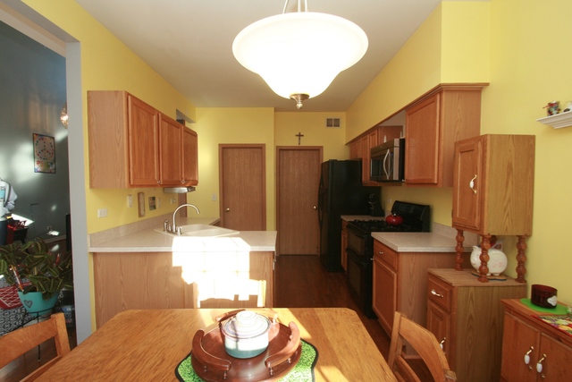 2617 Oak Tree Ln, Plainfield, IL 60586 photo 9