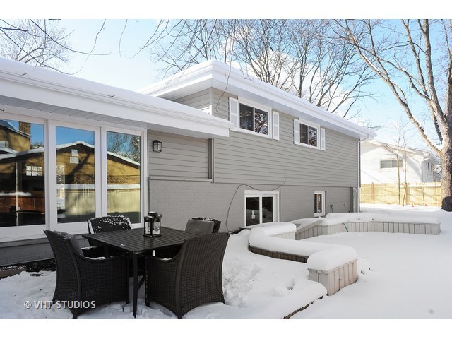  1943 Barberry Rd, Northbrook, IL 60062 photo 15