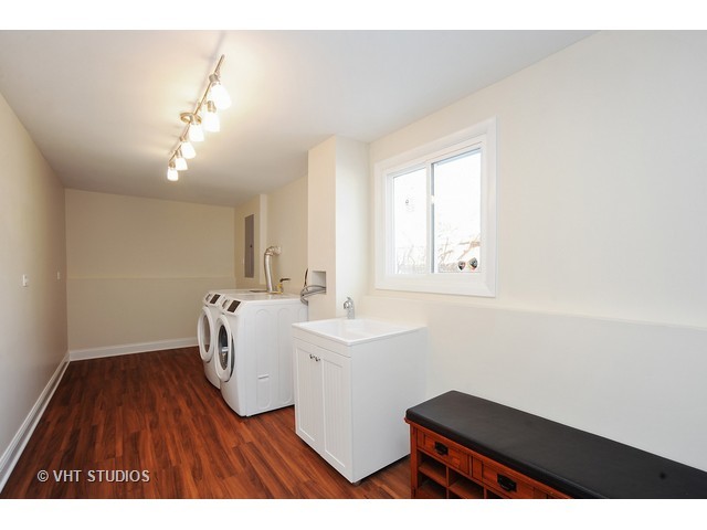  1943 Barberry Rd, Northbrook, IL 60062 photo 14