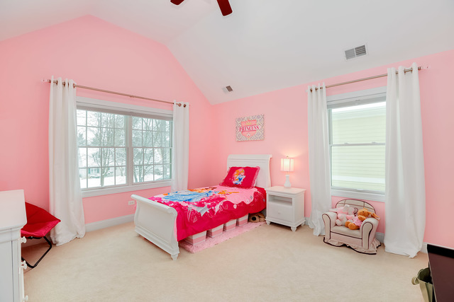 706 Wakeman Ave, Wheaton, IL 60187 photo 13