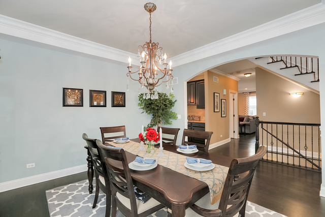 706 Wakeman Ave, Wheaton, IL 60187 photo 4