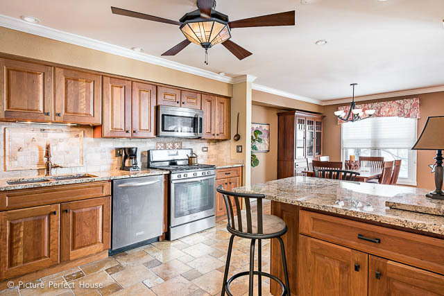 459 River Front Cir, Naperville, IL 60540 photo 11