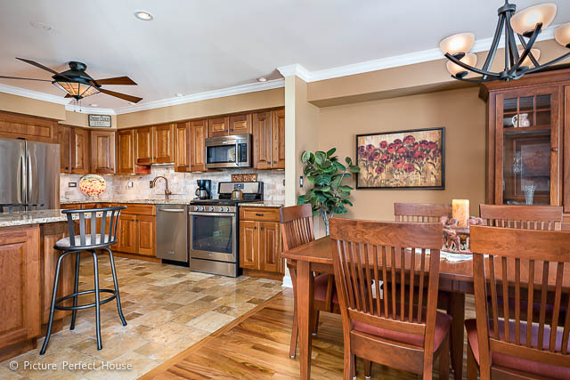 459 River Front Cir, Naperville, IL 60540 photo 8