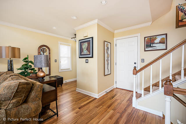 459 River Front Cir, Naperville, IL 60540 photo 4