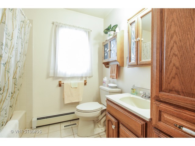 8614 Lorel Ave, Burbank, IL 60459 photo 11