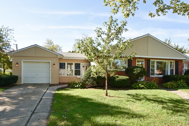 21342 Maple St, Matteson, IL 60443 photo 1