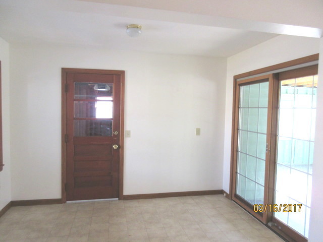 1122 Park Ln, Dixon, IL 61021 photo 4