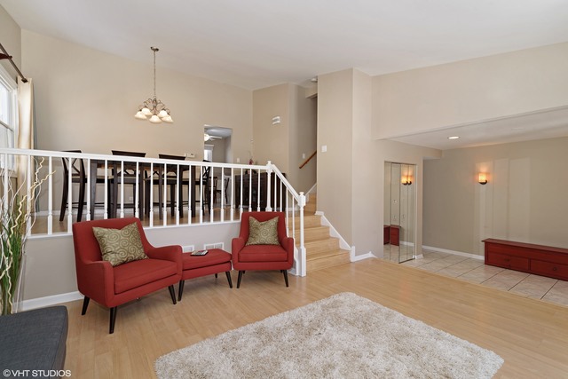 1245 Devonshire Rd, Buffalo Grove, IL 60089 photo 7