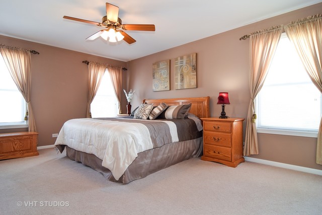 1505 Derby Ln, Bartlett, IL 60103 photo 8