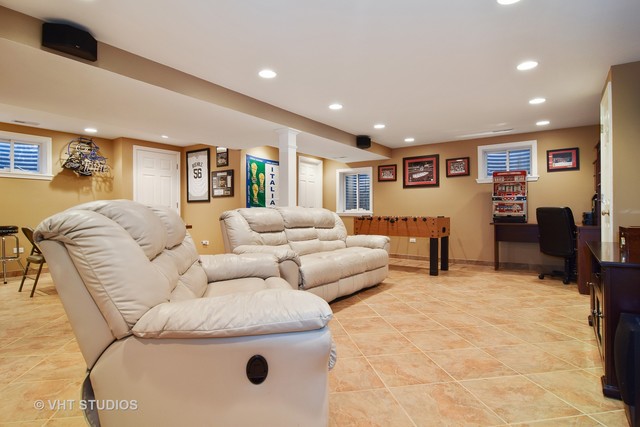 1505 Derby Ln, Bartlett, IL 60103 photo 12