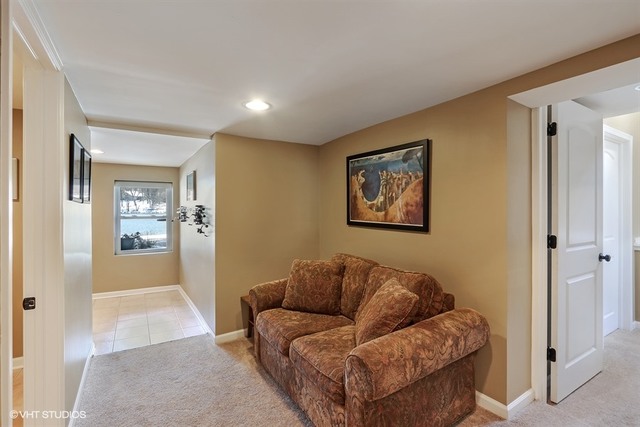 401 N Harrison St, Algonquin, IL 60102 photo 16