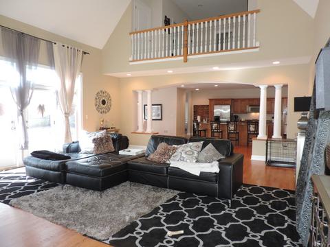 460 East Ct, Elmhurst, IL 60126 photo 3