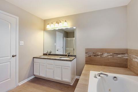 655 Academy Ave, Matteson, IL 60443 photo 14
