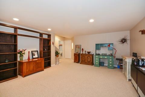 1039 Riviera Dr, Elgin, IL 60124 photo 25