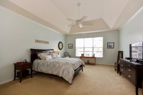 1039 Riviera Dr, Elgin, IL 60124 photo 14