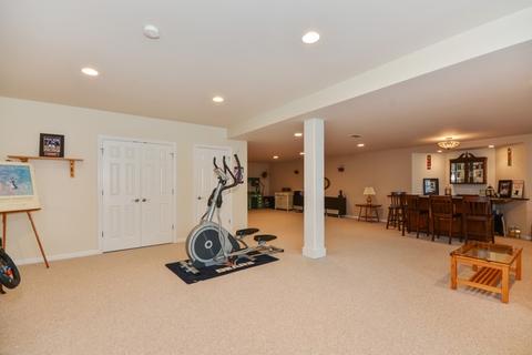 1039 Riviera Dr, Elgin, IL 60124 photo 23