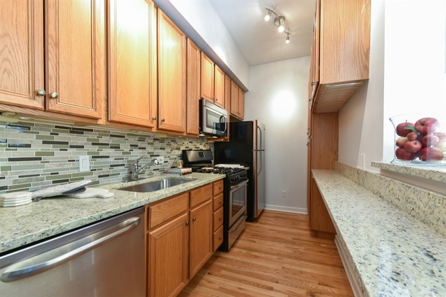 1017 E 46th St #GN, Chicago, IL 60653 photo 8