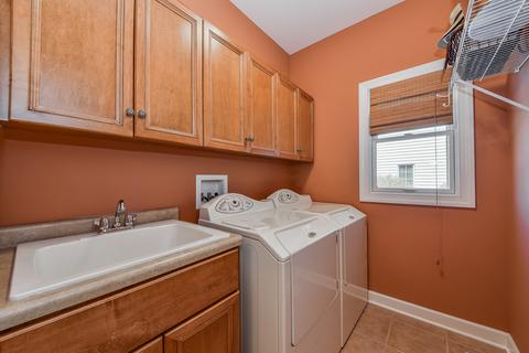 15928 Hometown Dr, Plainfield, IL 60586 photo 13