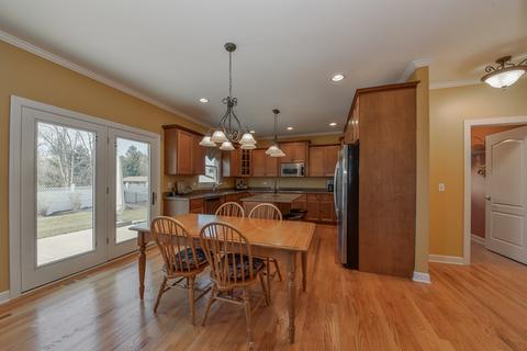 15928 Hometown Dr, Plainfield, IL 60586 photo 8