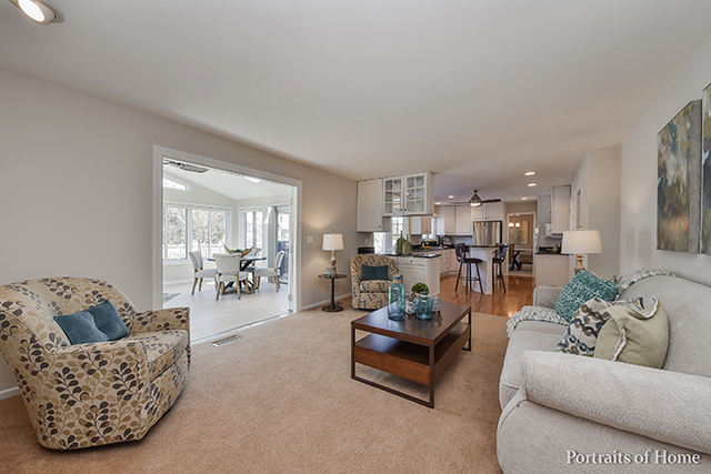 1608 Orth Dr, Wheaton, IL 60187 photo 9