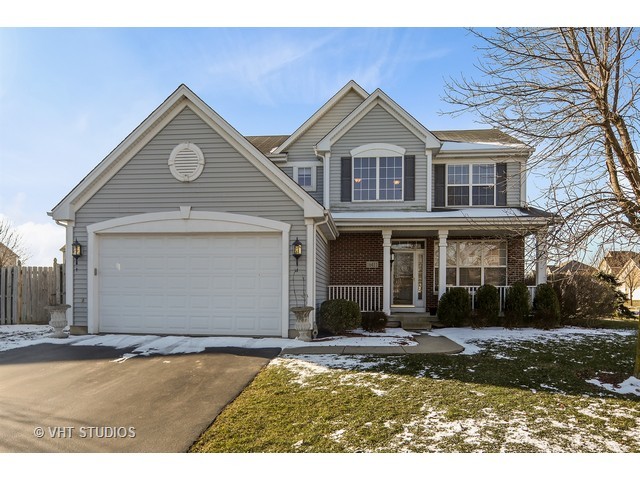 16411 Fairfield Dr, Plainfield, IL 60586 photo 1