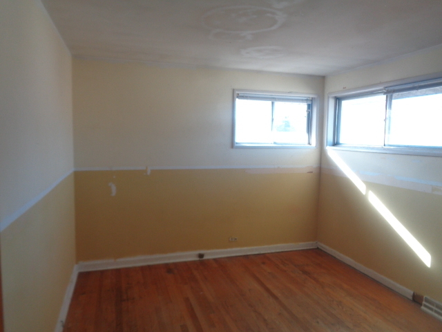 348 E Hilton Ave, Addison, IL 60101 photo 2