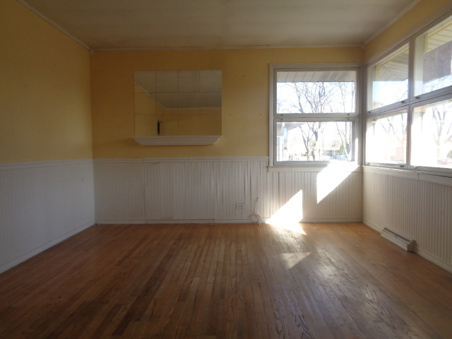 348 E Hilton Ave, Addison, IL 60101 photo 5
