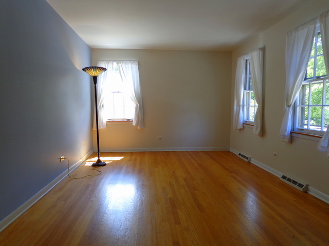 931 Wayne Ave, Deerfield, IL 60015 photo 10
