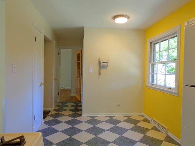 931 Wayne Ave, Deerfield, IL 60015 photo 6