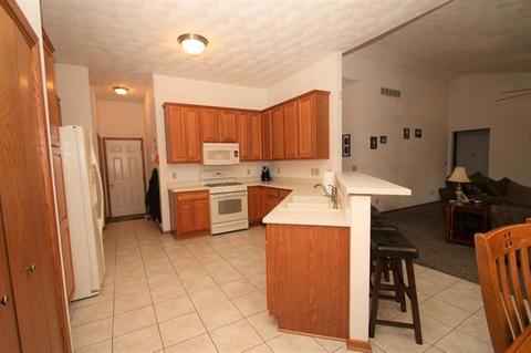 4835 Cabot Ln, Cherry Valley, IL 61016 photo 11