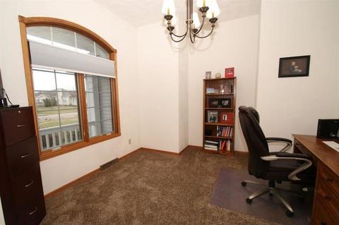 4835 Cabot Ln, Cherry Valley, IL 61016 photo 5