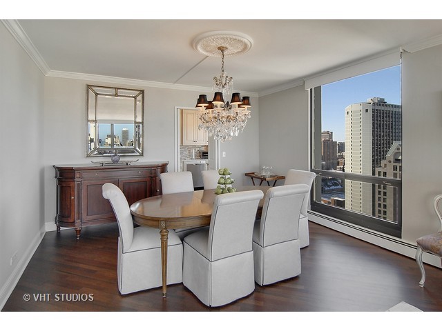 100 E Bellevue Pl #29E, Chicago, IL 60611 photo 10