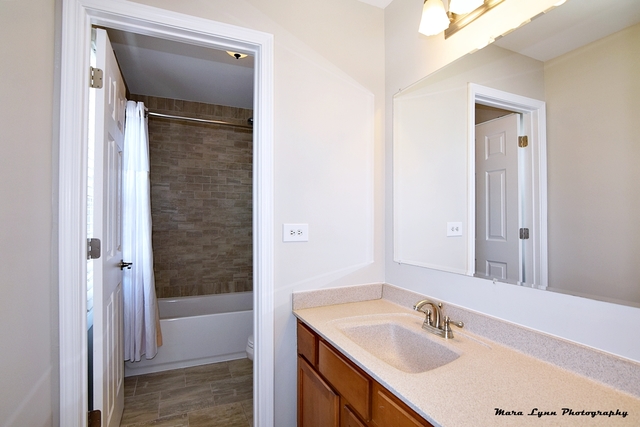 4205 Crimson Dr, Hoffman Estates, IL 60195 photo 16