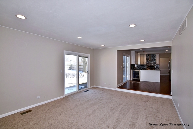 4205 Crimson Dr, Hoffman Estates, IL 60195 photo 11