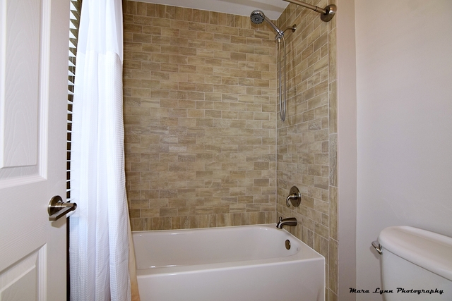 4205 Crimson Dr, Hoffman Estates, IL 60195 photo 17