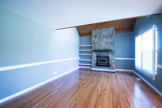 626 Dunham Rd, Gurnee, IL 60031 photo 4