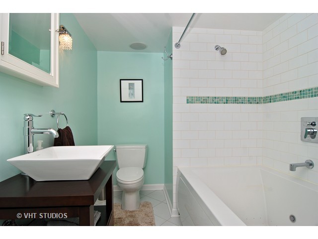 250 Blackhawk Rd, Riverside, IL 60546 photo 20
