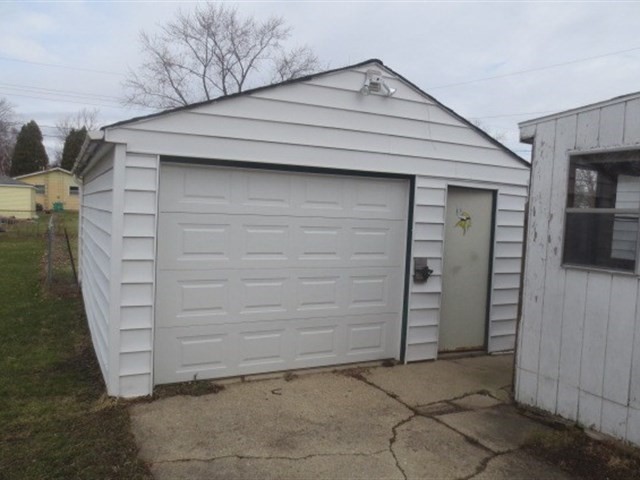 509 Spring Ave, Dekalb, IL 60115 photo 8