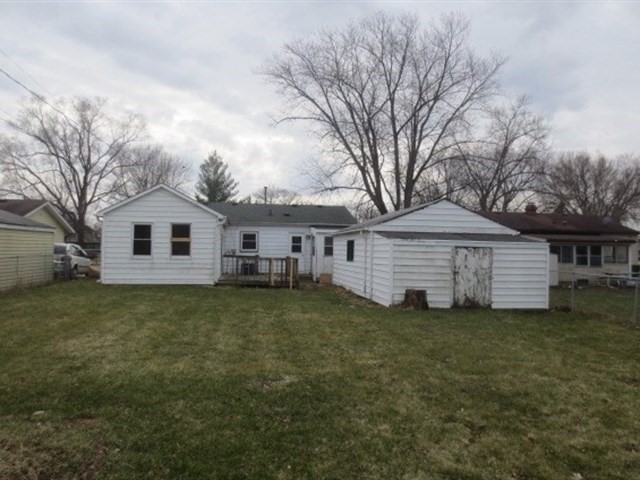 509 Spring Ave, Dekalb, IL 60115 photo 6