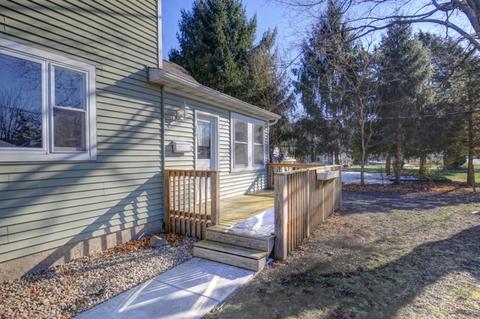 364 W Roosevelt Rd, Bement, IL 61813 photo 3