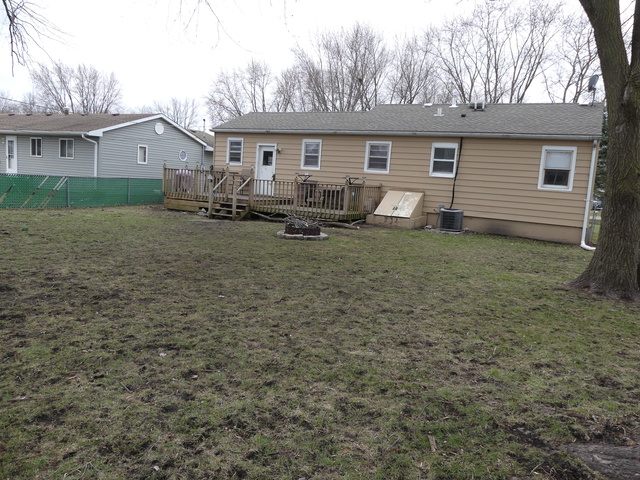 1904 Highview Ave, Mchenry, IL 60050 photo 11