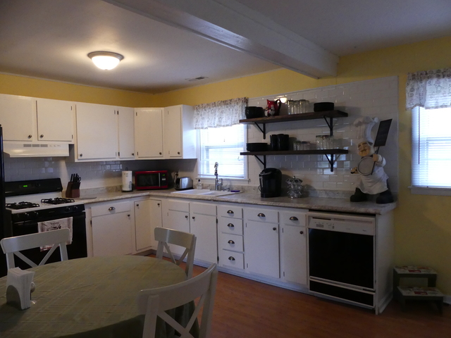 1904 Highview Ave, Mchenry, IL 60050 photo 3