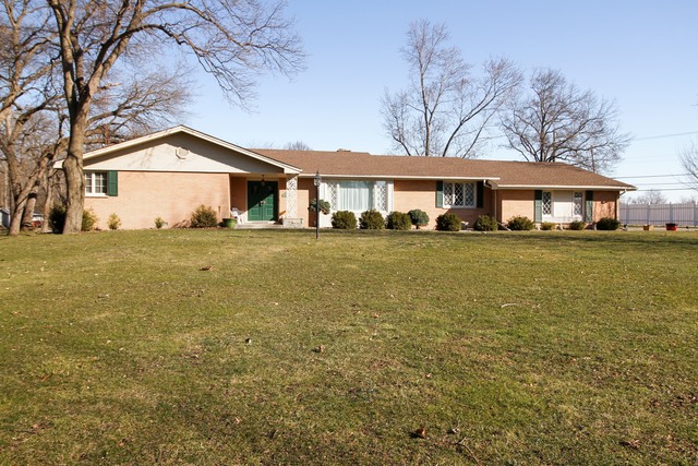 12 Island View Ln, Kankakee, IL 60901 photo 1
